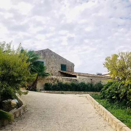 Agriturismoeloropizzuta Lido di Noto Exterior photo